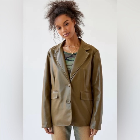 Urban Outfitters Oversized Jules Faux Leather Blazer Olive Small - Picture 2 of 15